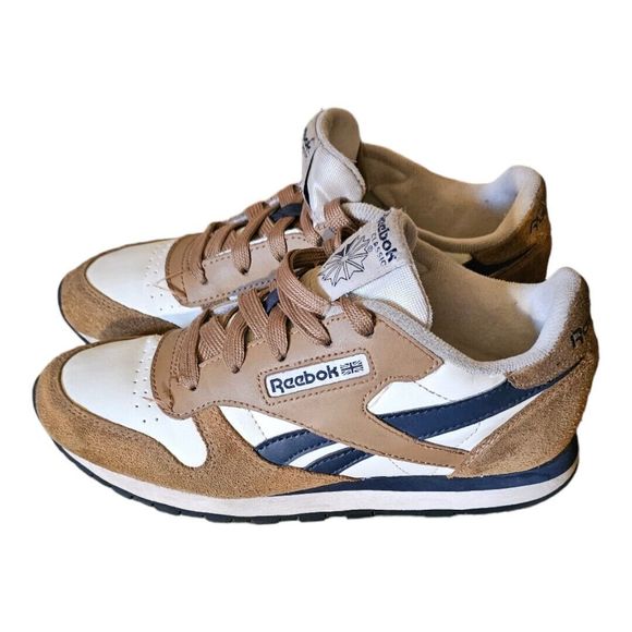 Reebok Other - Reebok Unisex-Child SZ 2.5 kids Classic Leather Sneaker Brown Y2k